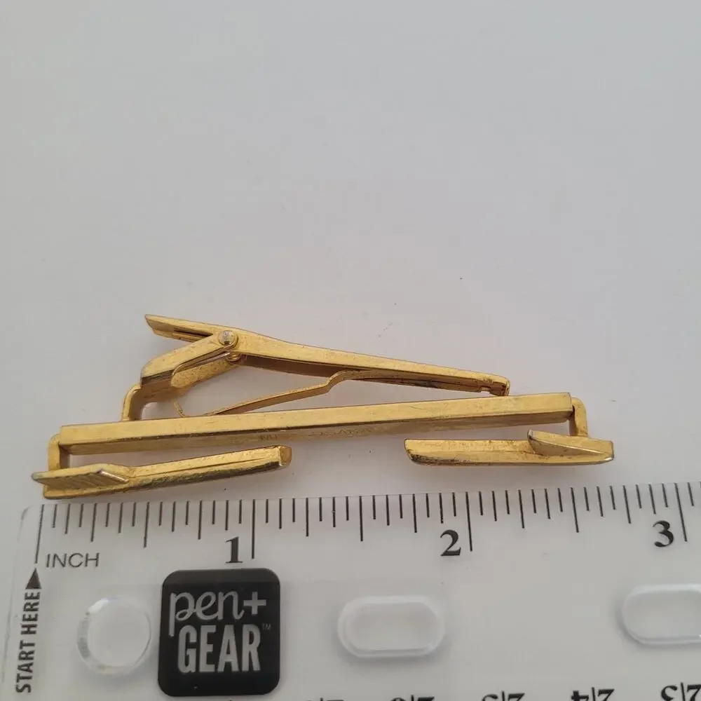 Miss Osaka Gold Plated Tone Tie Bar Expendable‎ Clip Vintage Arrow 70s Retro